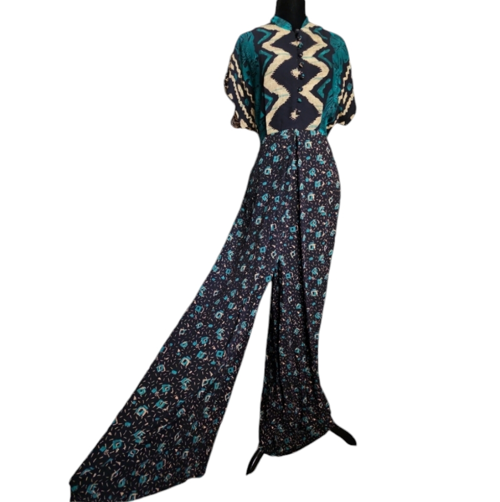 Stylish Teal and Black Jumpsuit